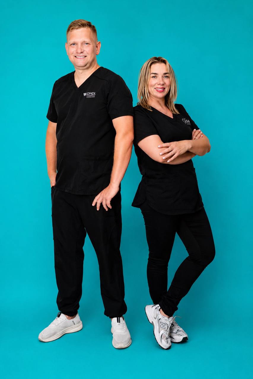 Tannlege Dmitrij Chaustovic ved DMDL Tannklinikk tilbyr moderne tannbehandling og tannlegevakt i Kristiansand.