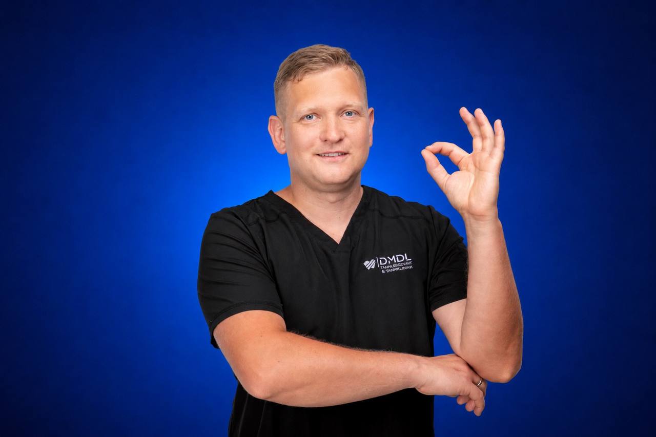 Tannlege Dmitrij Chaustovic ved DMDL Tannklinikk og Tannlegevakt i Kristiansand