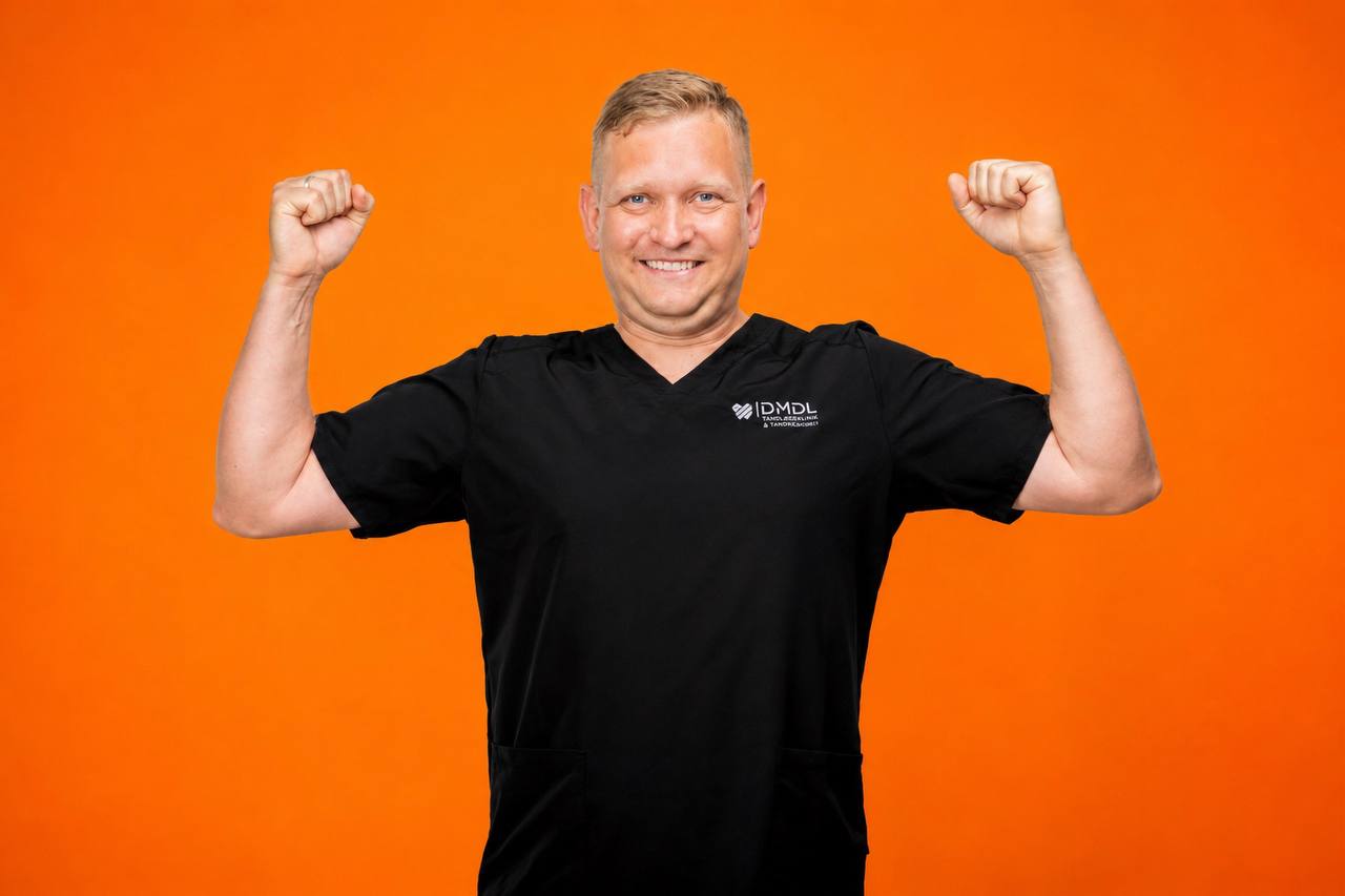 annlege Dmitrij Chaustovic ved DMDL Dental Clinic i Kristiansand